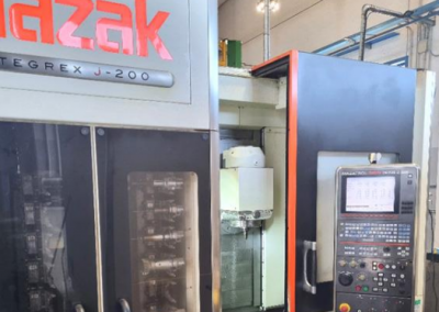 MAZAK Integrex J-200